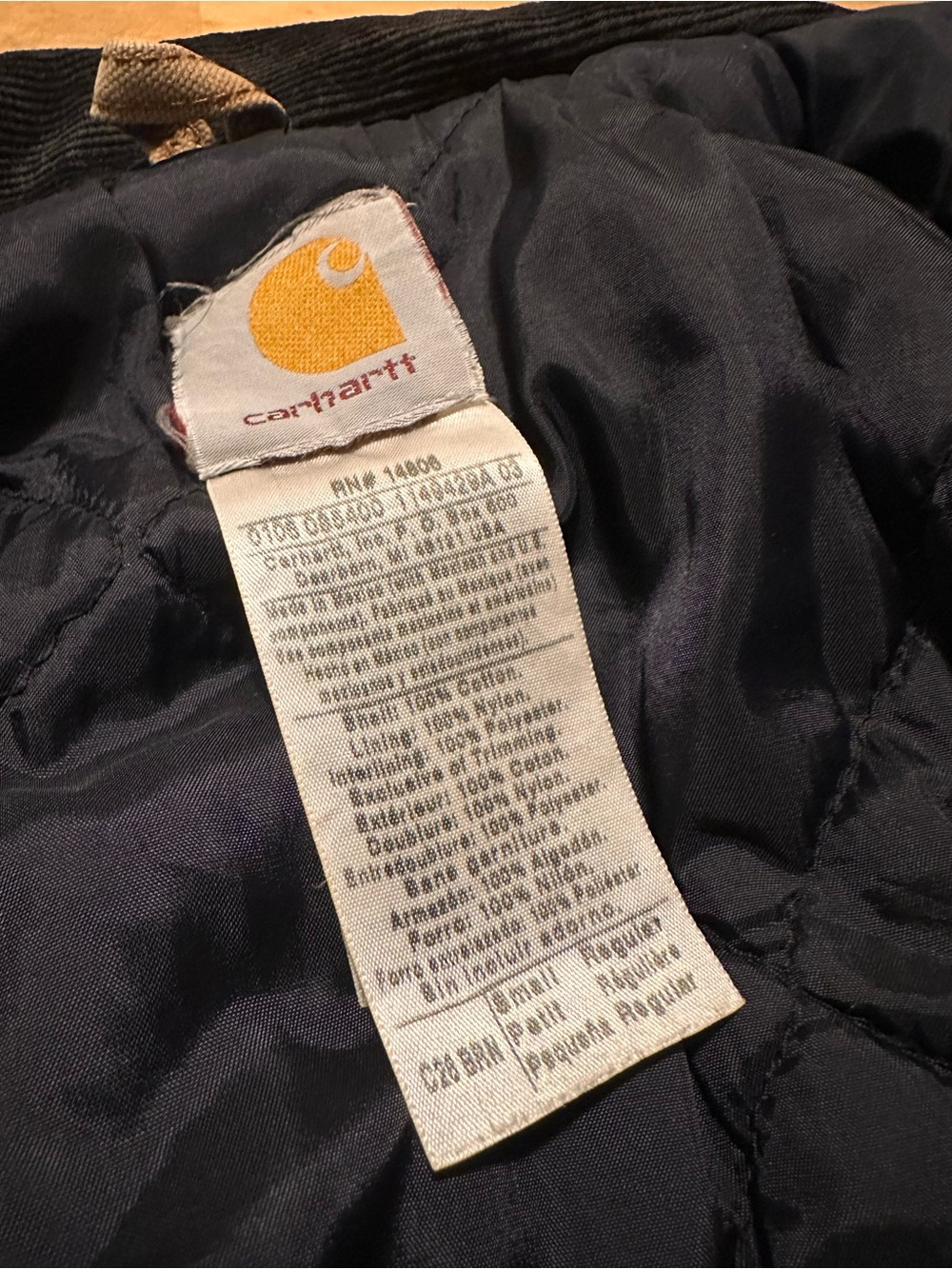 Carhartt Men’s Quilted Jacket - Picture 9 of 10